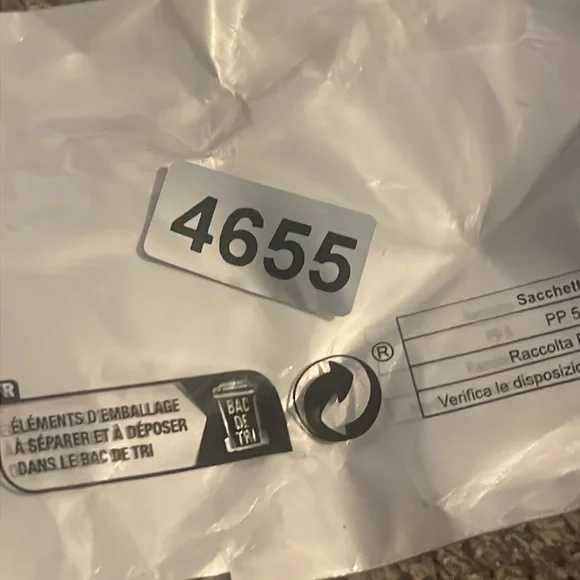 Cartoon Political Pin - Picture 3 of 3